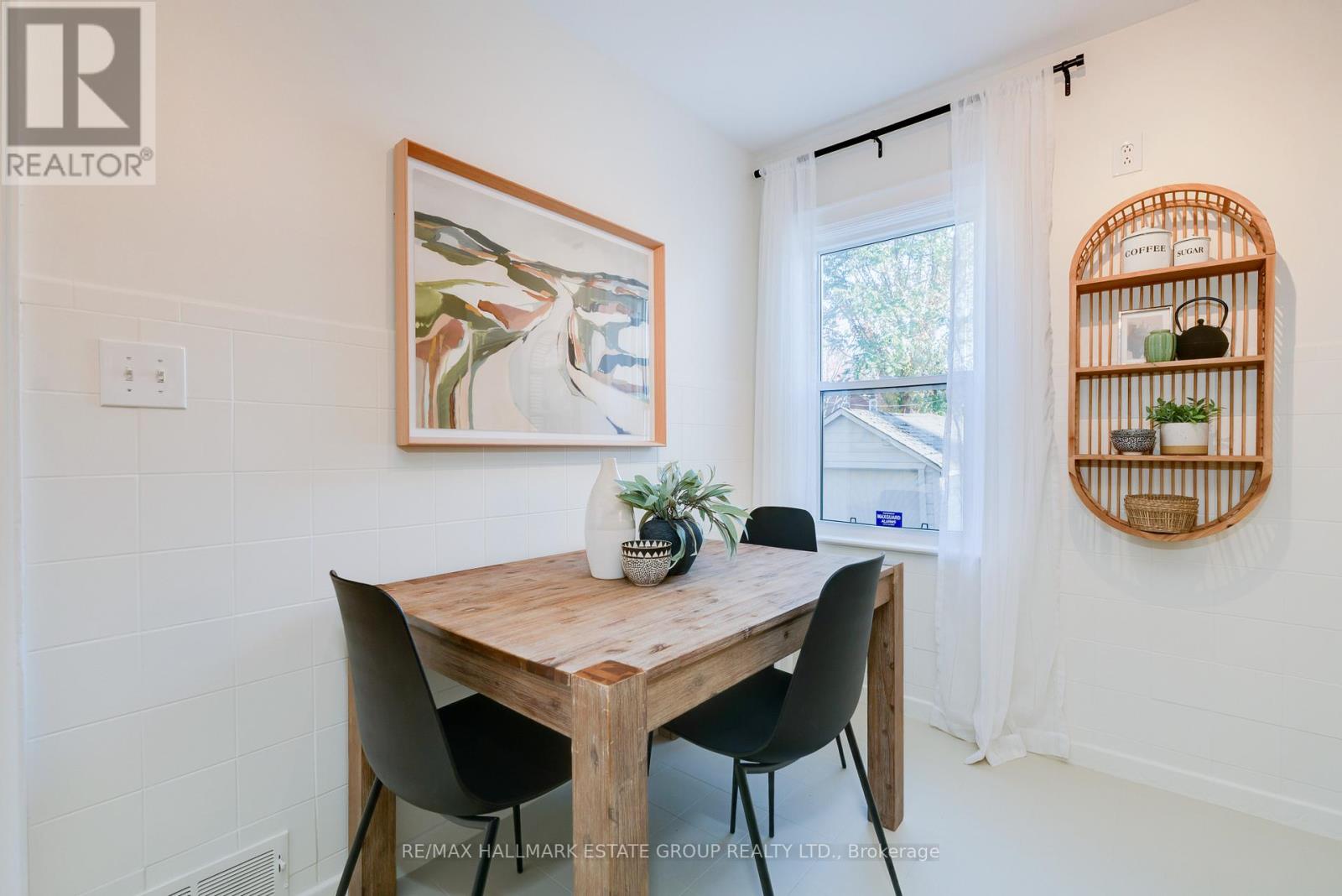 61 Springdale Boulevard, Toronto, Ontario  M4J 1W6 - Photo 13 - E12490202