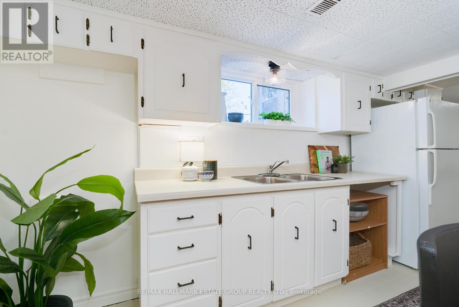 61 Springdale Boulevard, Toronto, Ontario  M4J 1W6 - Photo 30 - E12490202