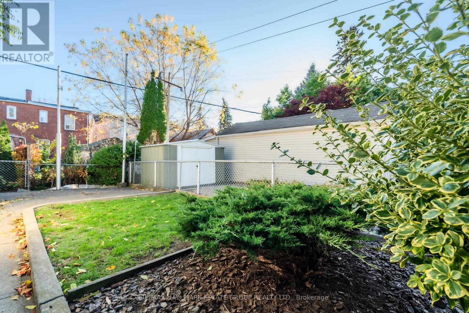 61 Springdale Boulevard, Toronto, Ontario  M4J 1W6 - Photo 41 - E12490202