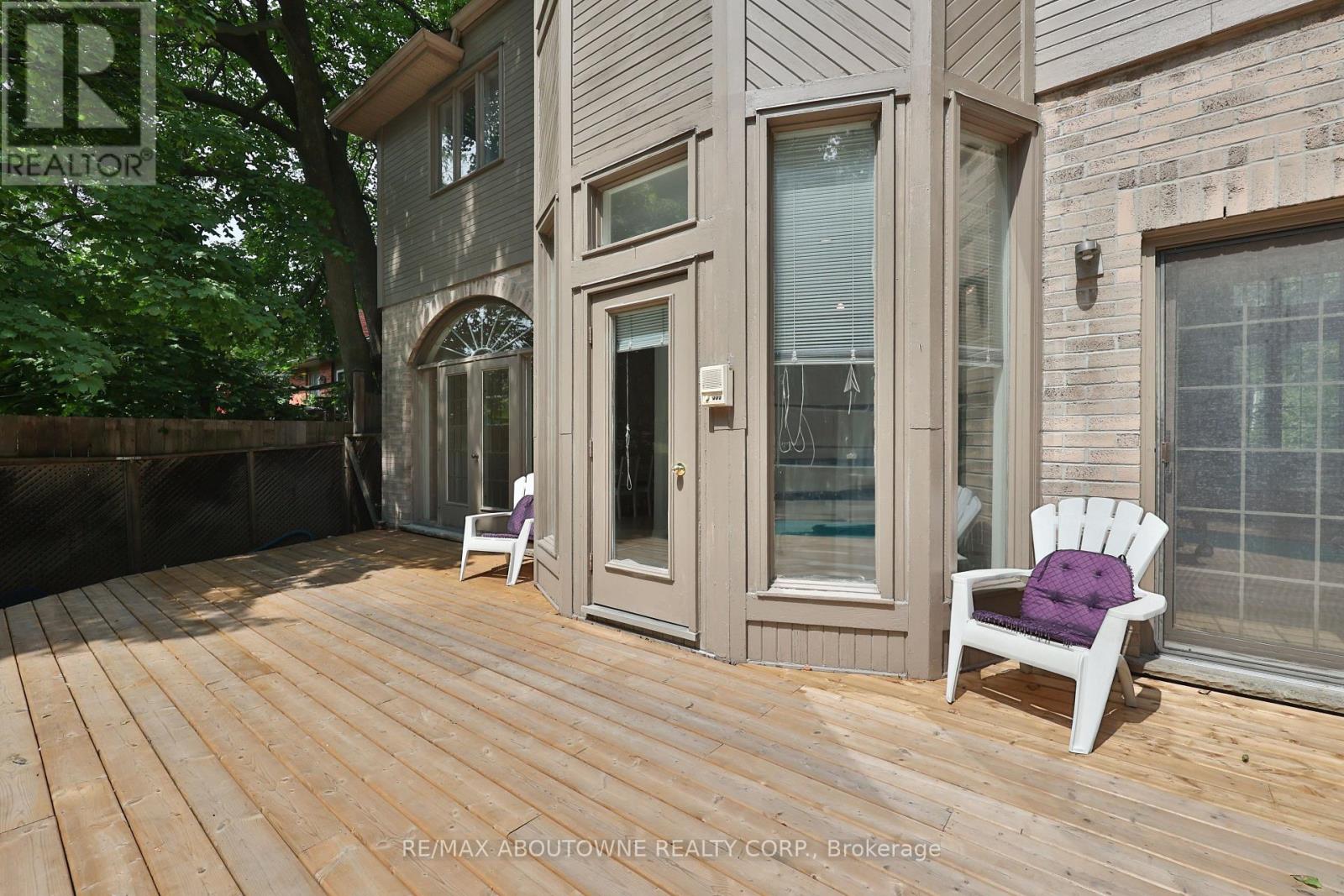 78 West River Street, Oakville (Br Bronte), Ontario  L6L 3B5 - Photo 45 - W12456105