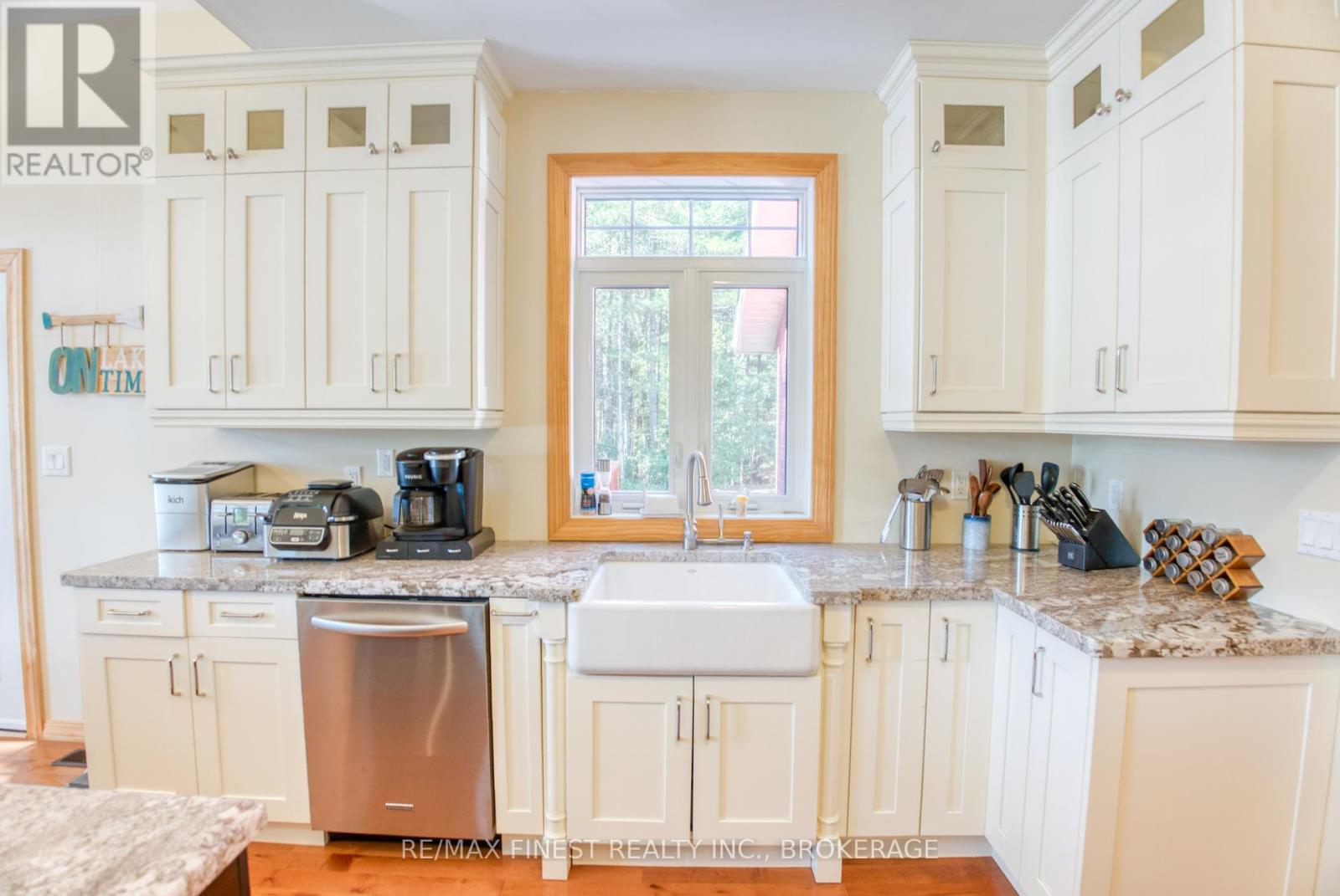 1102b Bebris Road, Central Frontenac, Ontario  K0H 1B0 - Photo 17 - X12443966