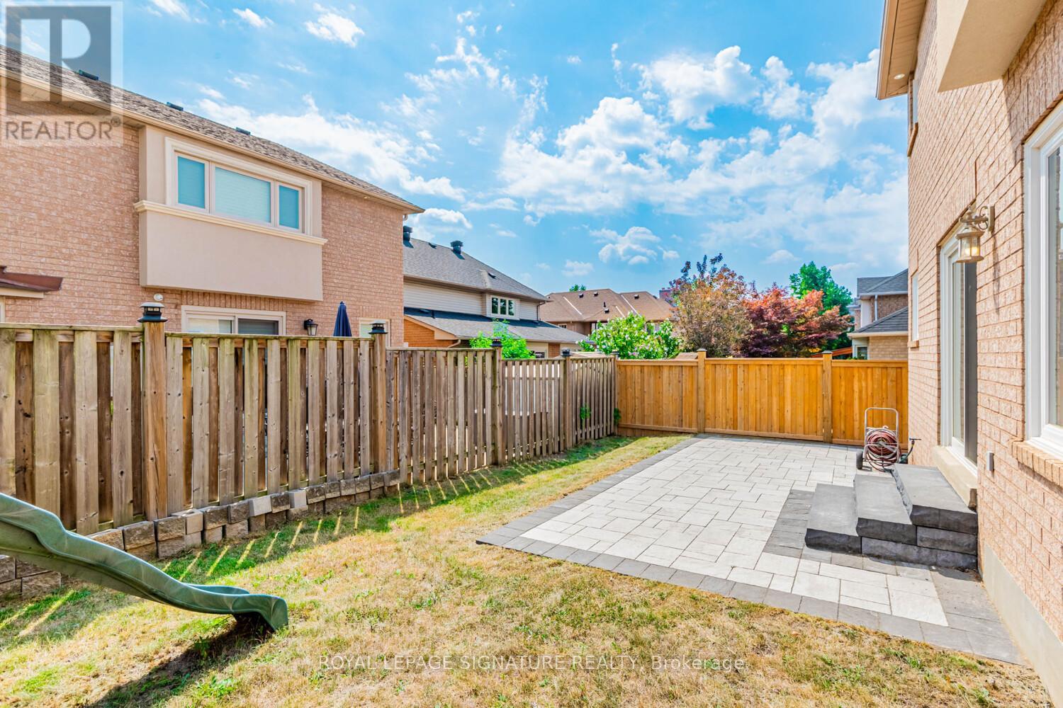 5 Sandcherry Avenue, Markham, Ontario  L3S 4B3 - Photo 23 - N12490104