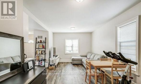 81 Wellington Street E, Aurora, Ontario  L4G 1H7 - Photo 14 - N12490170