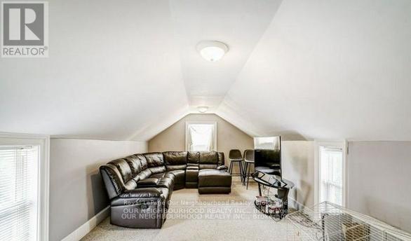 81 Wellington Street E, Aurora, Ontario  L4G 1H7 - Photo 30 - N12490170