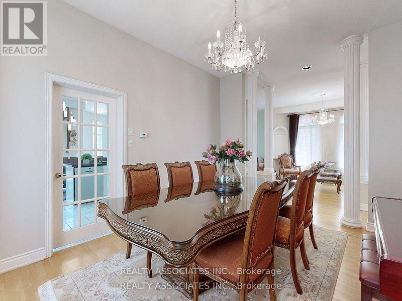 2 Lord Nelson Court, Richmond Hill, Ontario  L4S 1Y1 - Photo 17 - N12490214