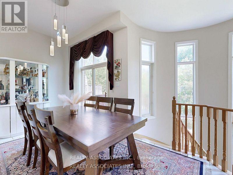 2 Lord Nelson Court, Richmond Hill, Ontario  L4S 1Y1 - Photo 25 - N12490214