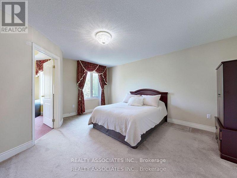 2 Lord Nelson Court, Richmond Hill, Ontario  L4S 1Y1 - Photo 41 - N12490214