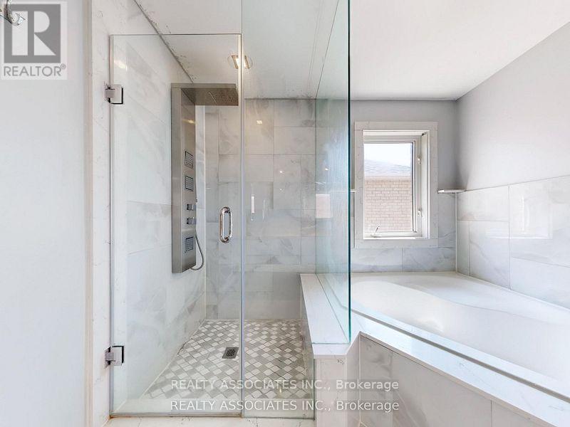 2 Lord Nelson Court, Richmond Hill, Ontario  L4S 1Y1 - Photo 47 - N12490214