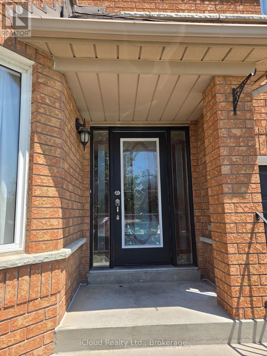 34 Royalpark Way, Vaughan, Ontario  L4H 1J5 - Photo 2 - N12490232