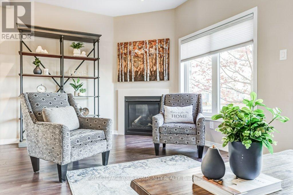 98 Kellington Trail, Whitchurch-Stouffville (Stouffville), Ontario  L4A 1X6 - Photo 14 - N12490244