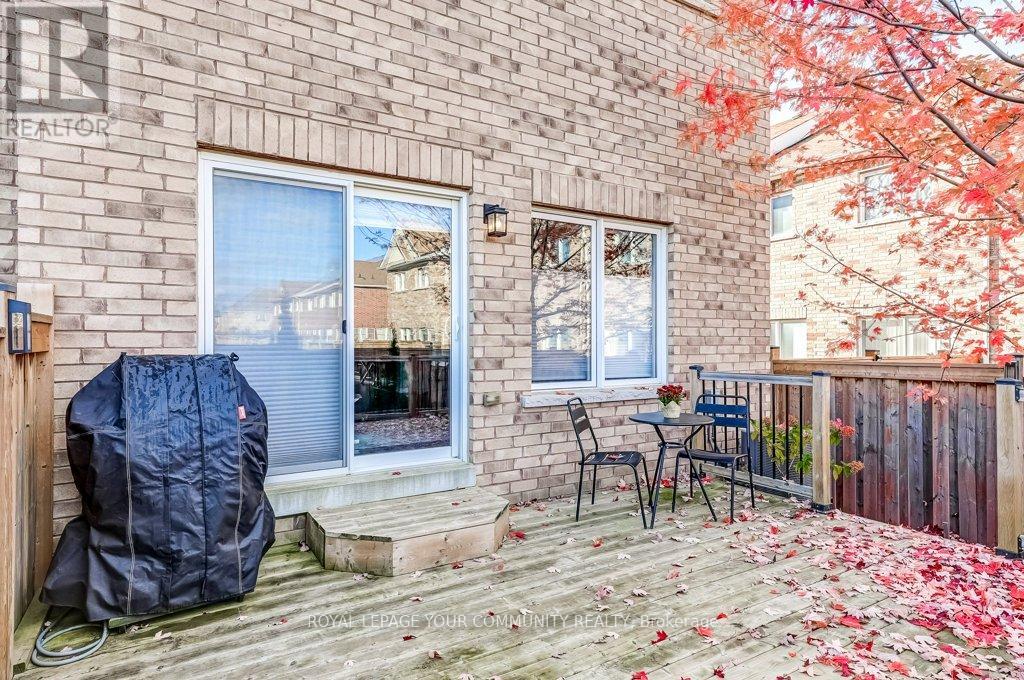 98 Kellington Trail, Whitchurch-Stouffville (Stouffville), Ontario  L4A 1X6 - Photo 27 - N12490244