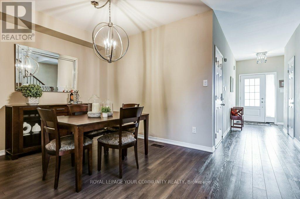 98 Kellington Trail, Whitchurch-Stouffville (Stouffville), Ontario  L4A 1X6 - Photo 6 - N12490244