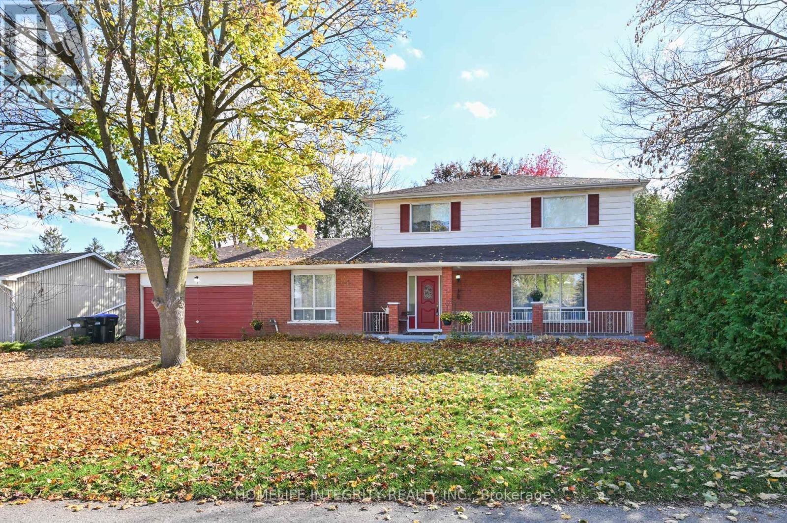 9 Greenaway Street, New Tecumseth, Ontario  L0G 1W0 - Photo 1 - N12490252