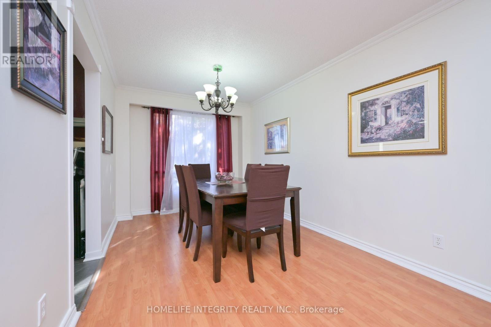 9 Greenaway Street, New Tecumseth, Ontario  L0G 1W0 - Photo 13 - N12490252