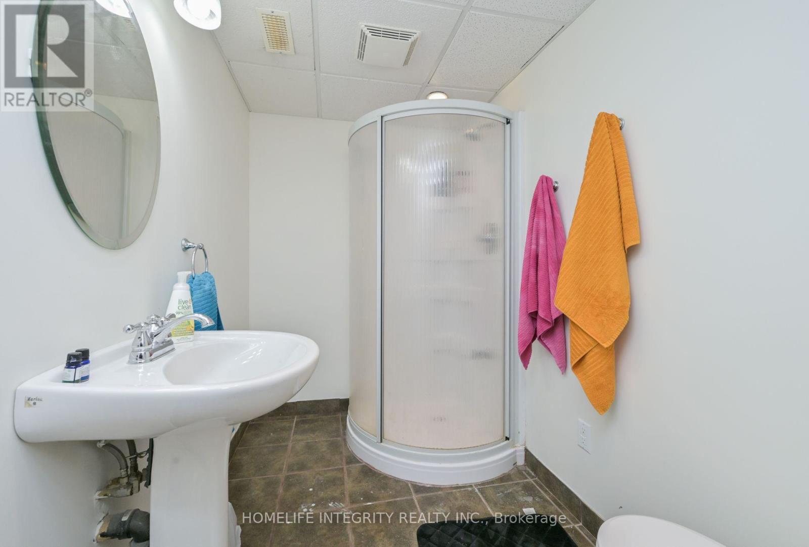 9 Greenaway Street, New Tecumseth, Ontario  L0G 1W0 - Photo 26 - N12490252