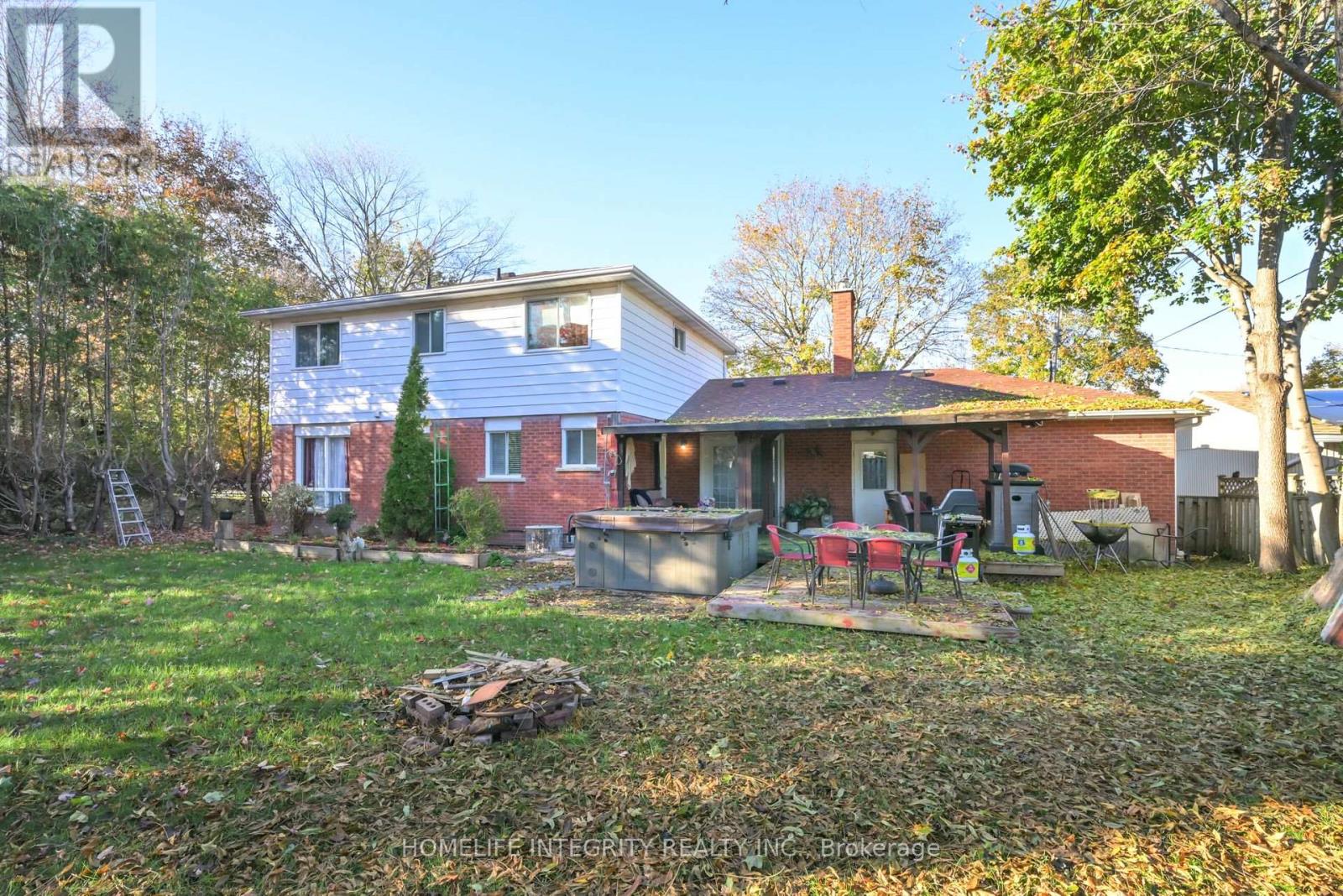 9 Greenaway Street, New Tecumseth, Ontario  L0G 1W0 - Photo 28 - N12490252