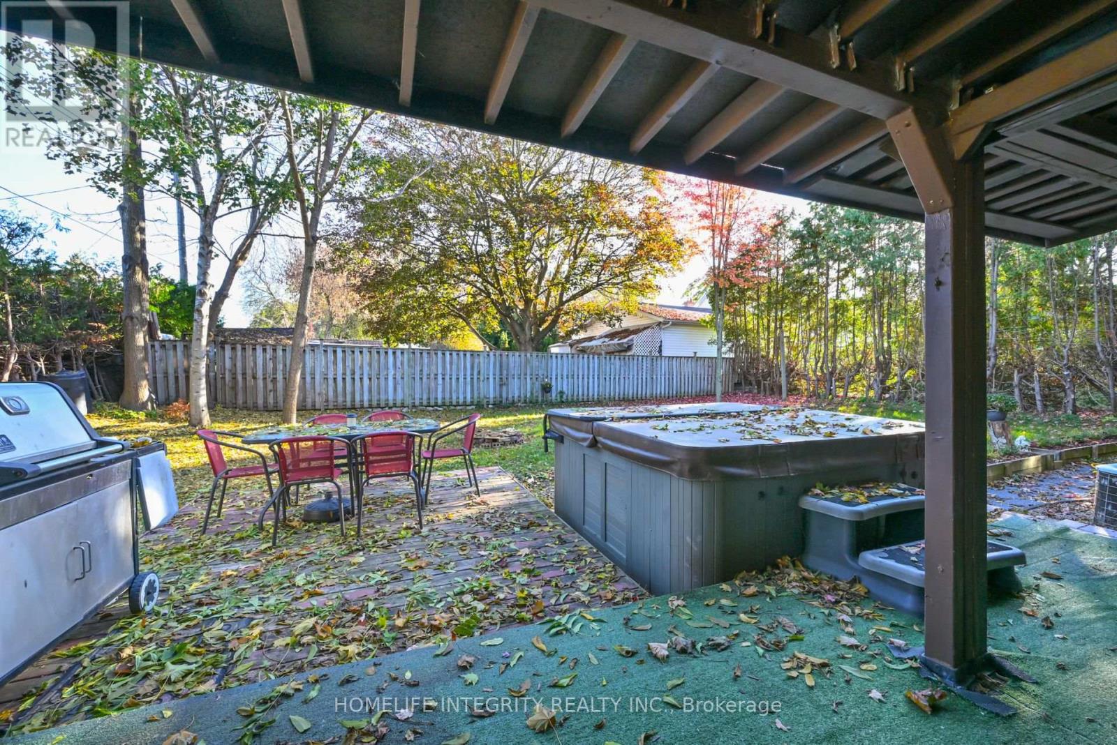 9 Greenaway Street, New Tecumseth, Ontario  L0G 1W0 - Photo 31 - N12490252