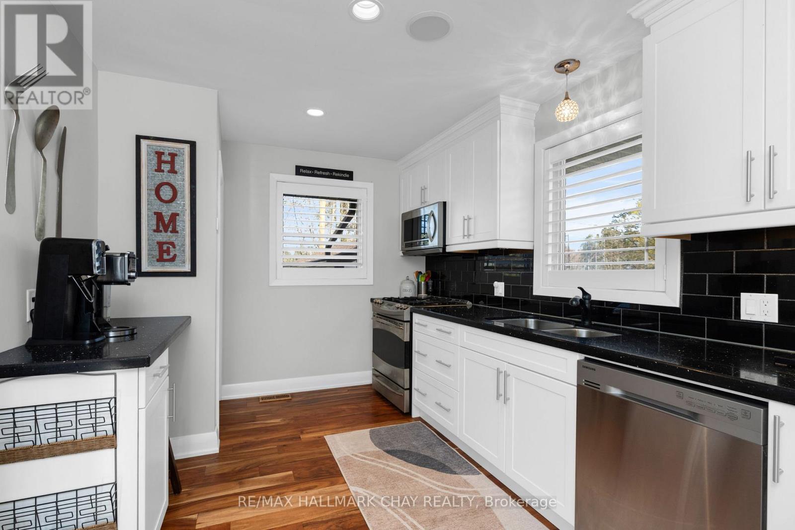 15 Bothwell Crescent, Barrie (Wellington), Ontario  L4M 2S7 - Photo 13 - S12490168