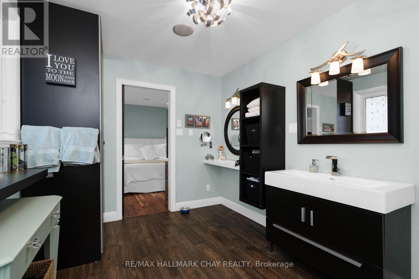 15 Bothwell Crescent, Barrie (Wellington), Ontario  L4M 2S7 - Photo 18 - S12490168