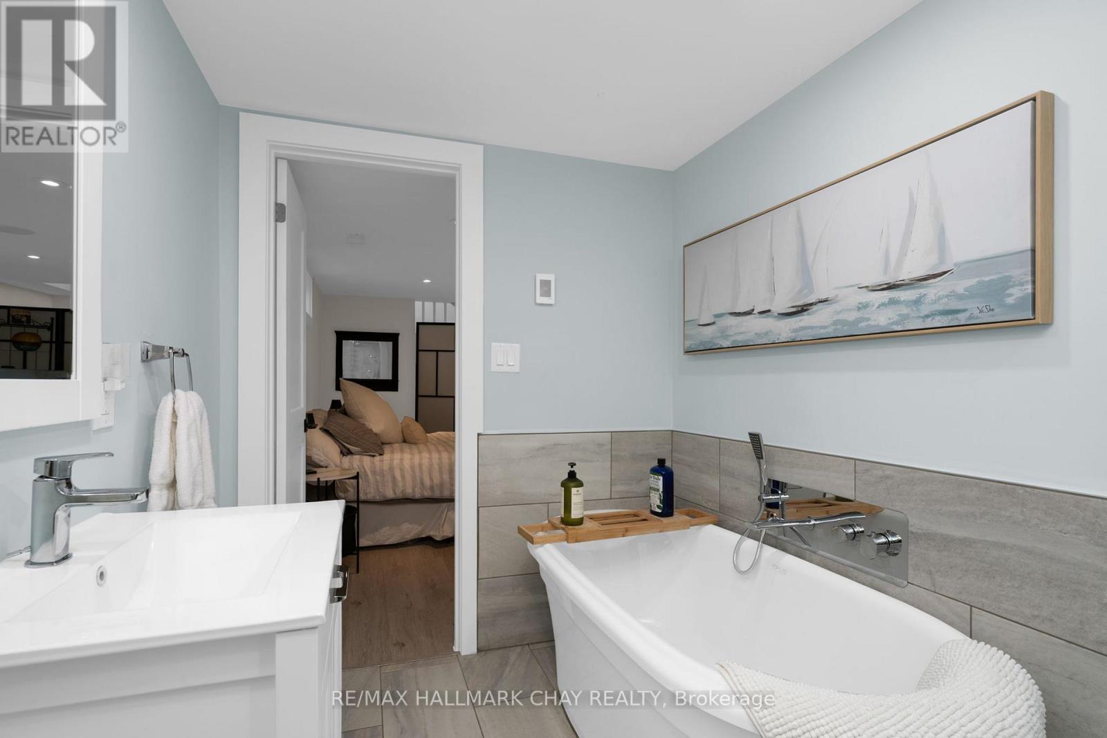 15 Bothwell Crescent, Barrie (Wellington), Ontario  L4M 2S7 - Photo 31 - S12490168