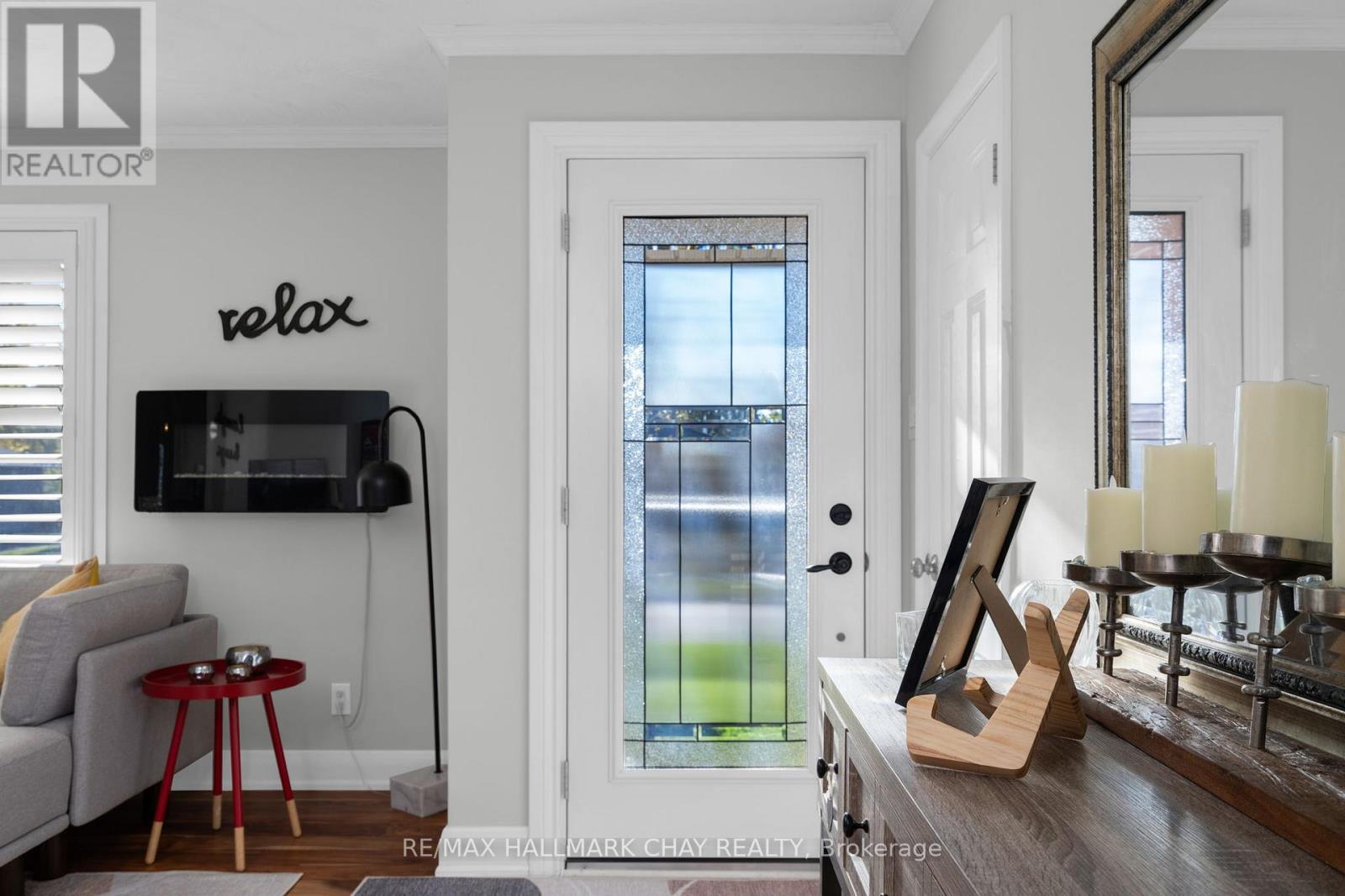 15 Bothwell Crescent, Barrie (Wellington), Ontario  L4M 2S7 - Photo 4 - S12490168