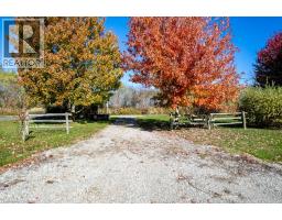 4 DEARDEN Lane, Dunnville, Ontario