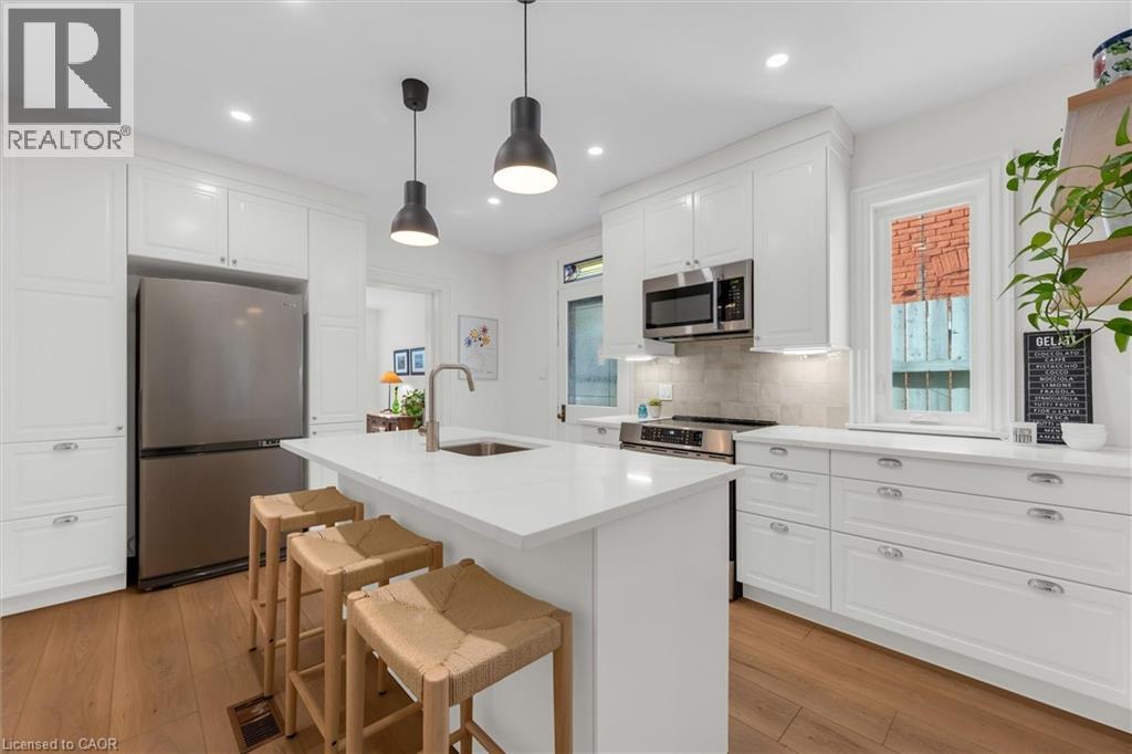 158 Wilson Street, Hamilton, Ontario  L8R 1E2 - Photo 11 - 40782117