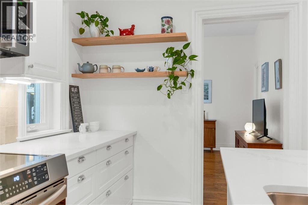 158 Wilson Street, Hamilton, Ontario  L8R 1E2 - Photo 14 - 40782117