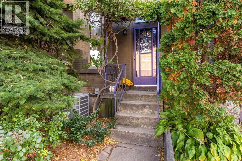 158 Wilson Street, Hamilton, Ontario  L8R 1E2 - Photo 2 - 40782117