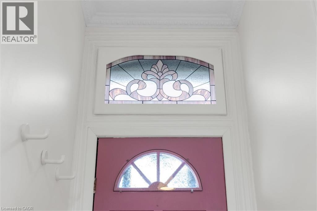 158 Wilson Street, Hamilton, Ontario  L8R 1E2 - Photo 4 - 40782117