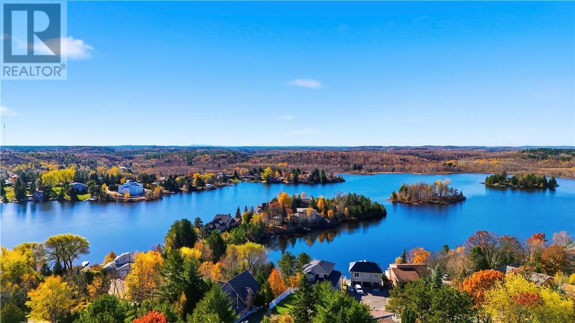 444 St Charles Lake Road, Sudbury, Ontario P3E 5G5 - Photo 3 - 2125437