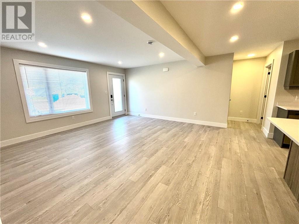 214 Moonlight Avenue, Sudbury, Ontario  P3B 3W1 - Photo 13 - 2125436