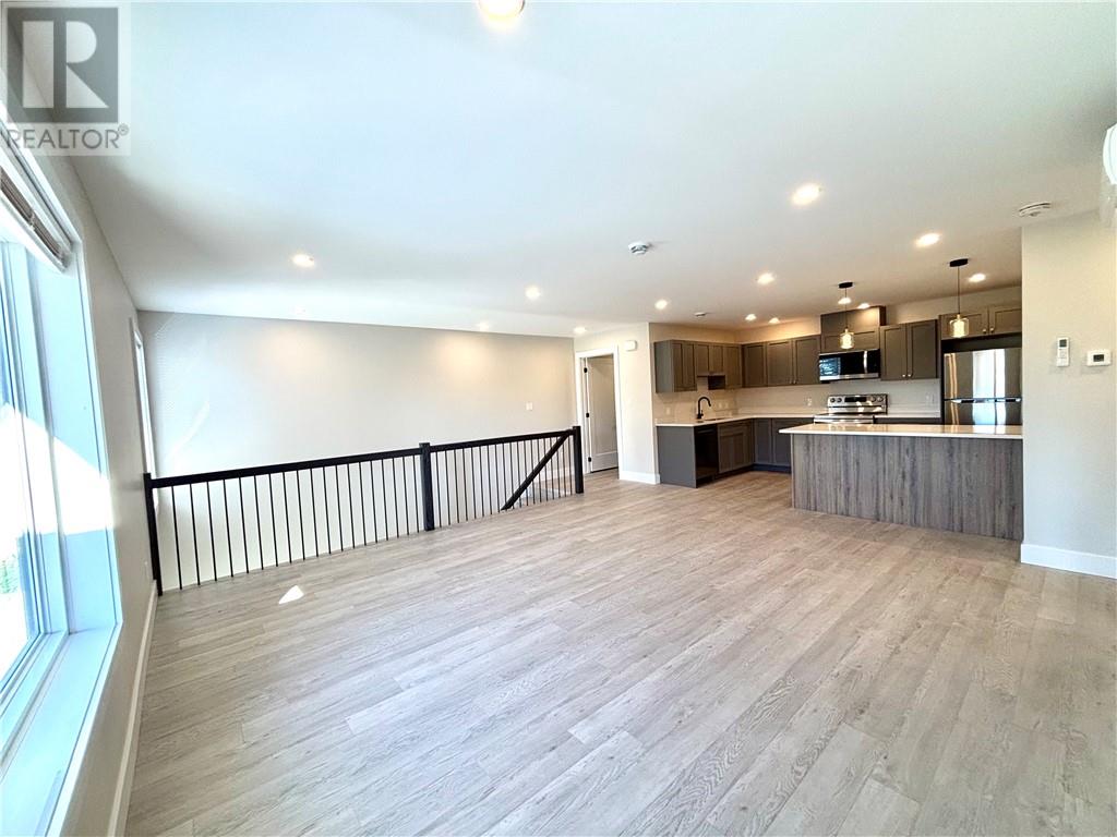 214 Moonlight Avenue, Sudbury, Ontario  P3B 3W1 - Photo 6 - 2125436