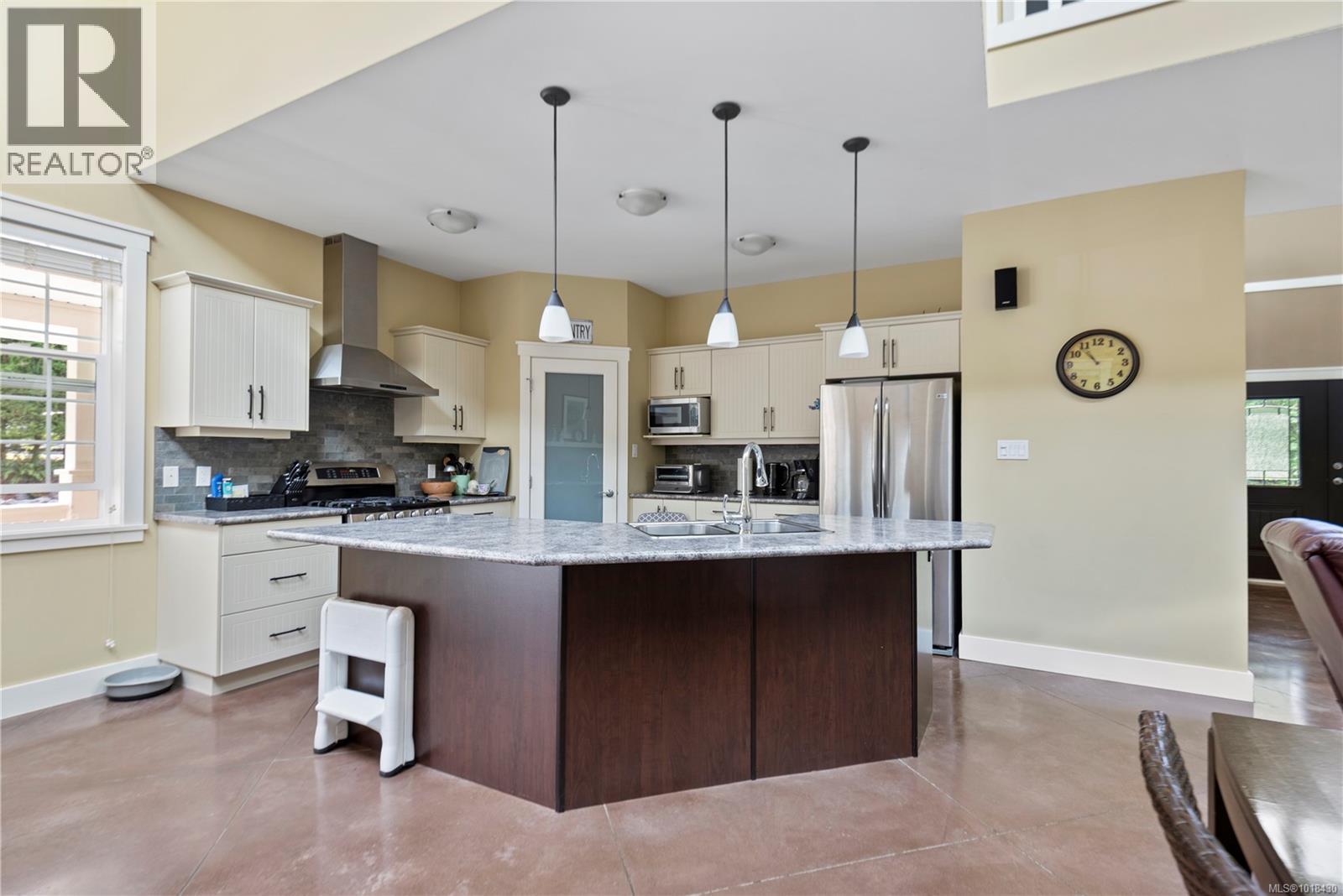 10011 Youbou Rd, Youbou, British Columbia  V0R 3E1 - Photo 10 - 1018430