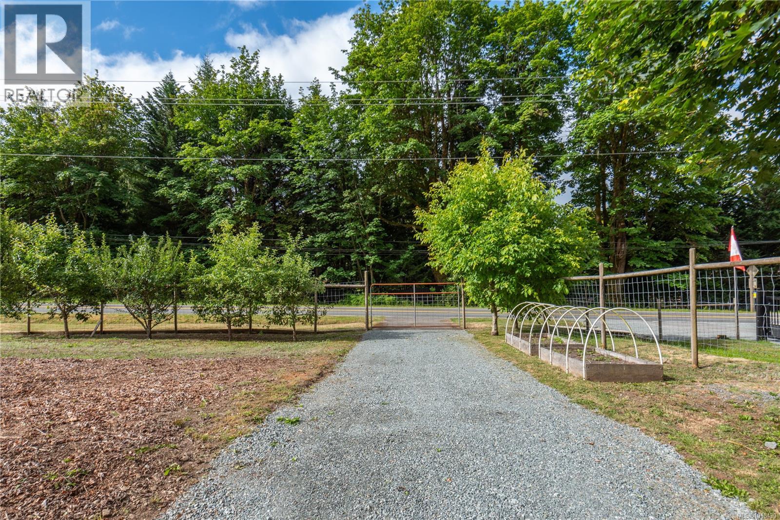 10011 Youbou Rd, Youbou, British Columbia  V0R 3E1 - Photo 38 - 1018430