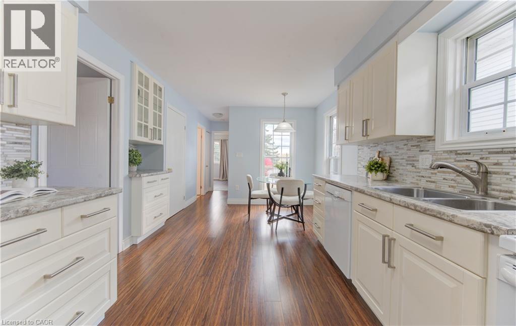 113 Wake Robin Drive, Kitchener, Ontario  N2E 3L4 - Photo 12 - 40782075