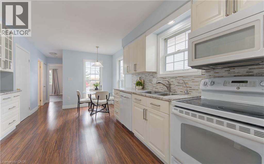 113 Wake Robin Drive, Kitchener, Ontario  N2E 3L4 - Photo 11 - 40782075