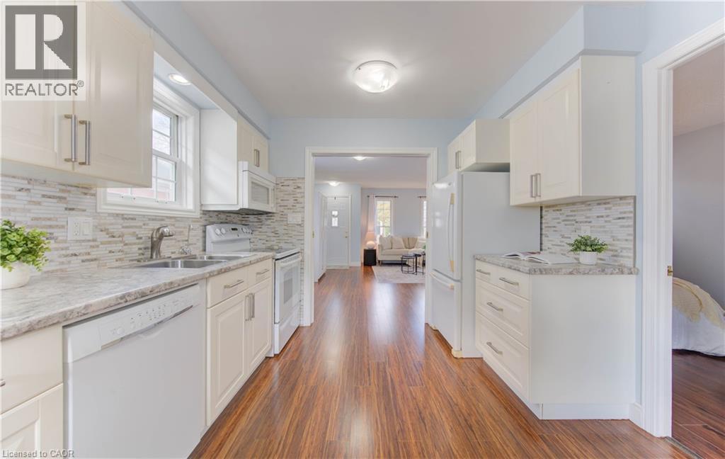 113 Wake Robin Drive, Kitchener, Ontario  N2E 3L4 - Photo 14 - 40782075