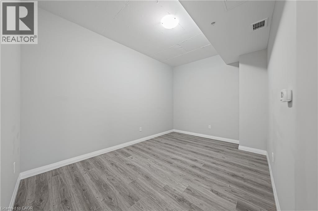 60 Charles Street W Unit# 2407, Kitchener, Ontario  N2G 0C9 - Photo 12 - 40784308