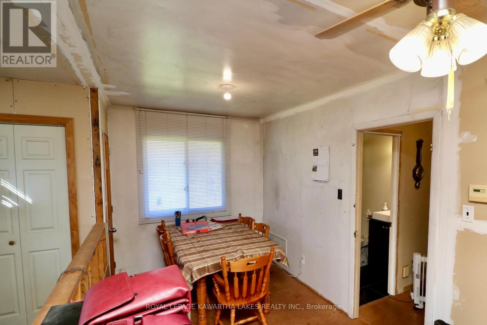 1721 Newton Street, Tay, Ontario  L0K 1N0 - Photo 22 - S12490278