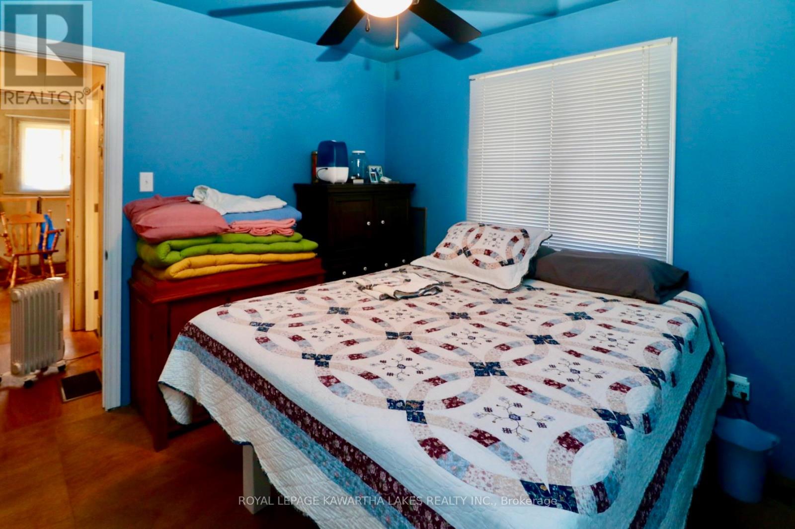 1721 Newton Street, Tay, Ontario  L0K 1N0 - Photo 25 - S12490278