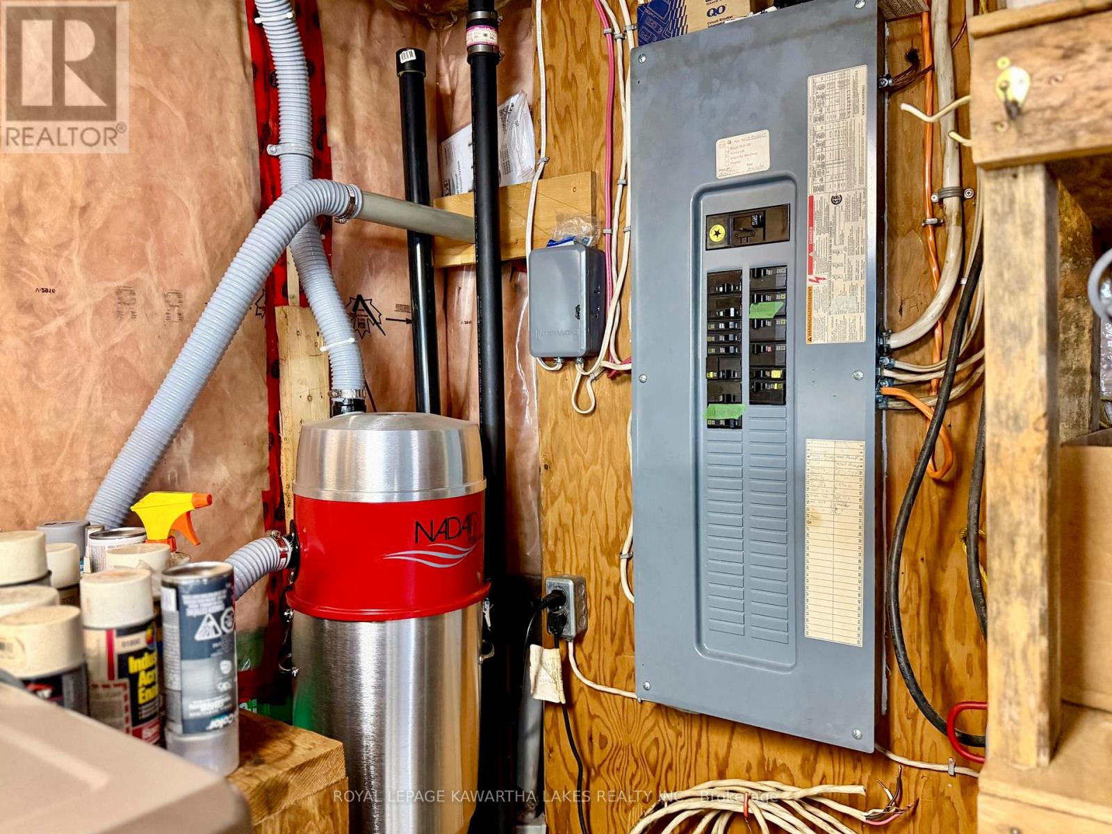 1721 Newton Street, Tay, Ontario  L0K 1N0 - Photo 35 - S12490278