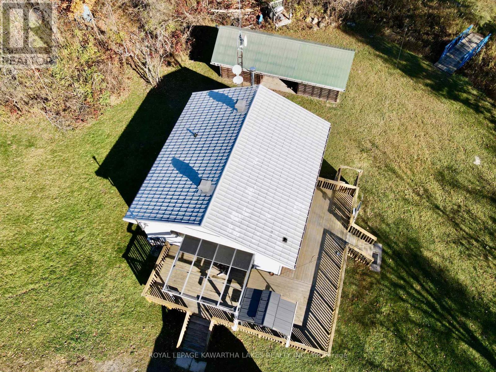 1721 Newton Street, Tay, Ontario  L0K 1N0 - Photo 39 - S12490278