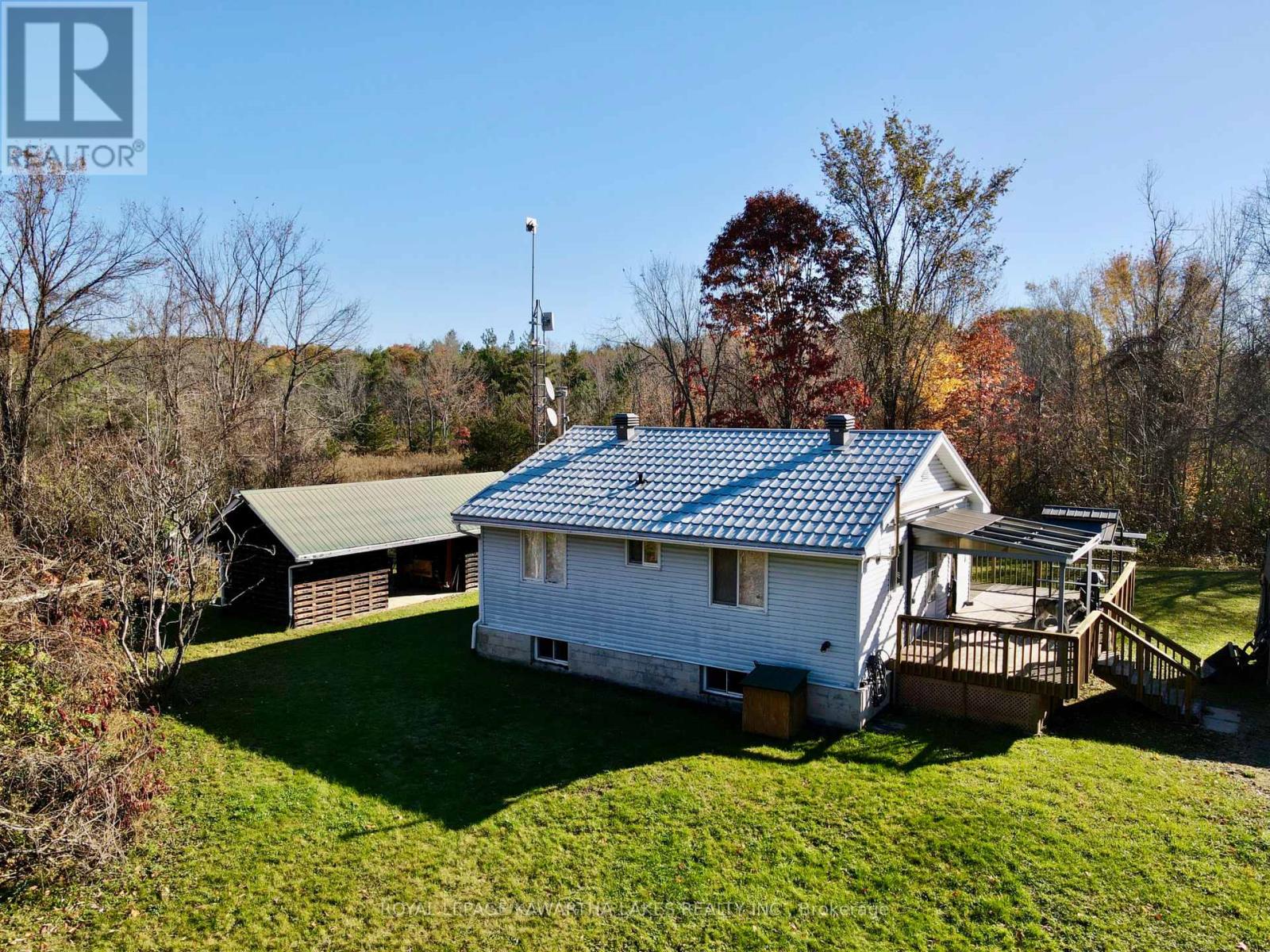 1721 Newton Street, Tay, Ontario  L0K 1N0 - Photo 41 - S12490278