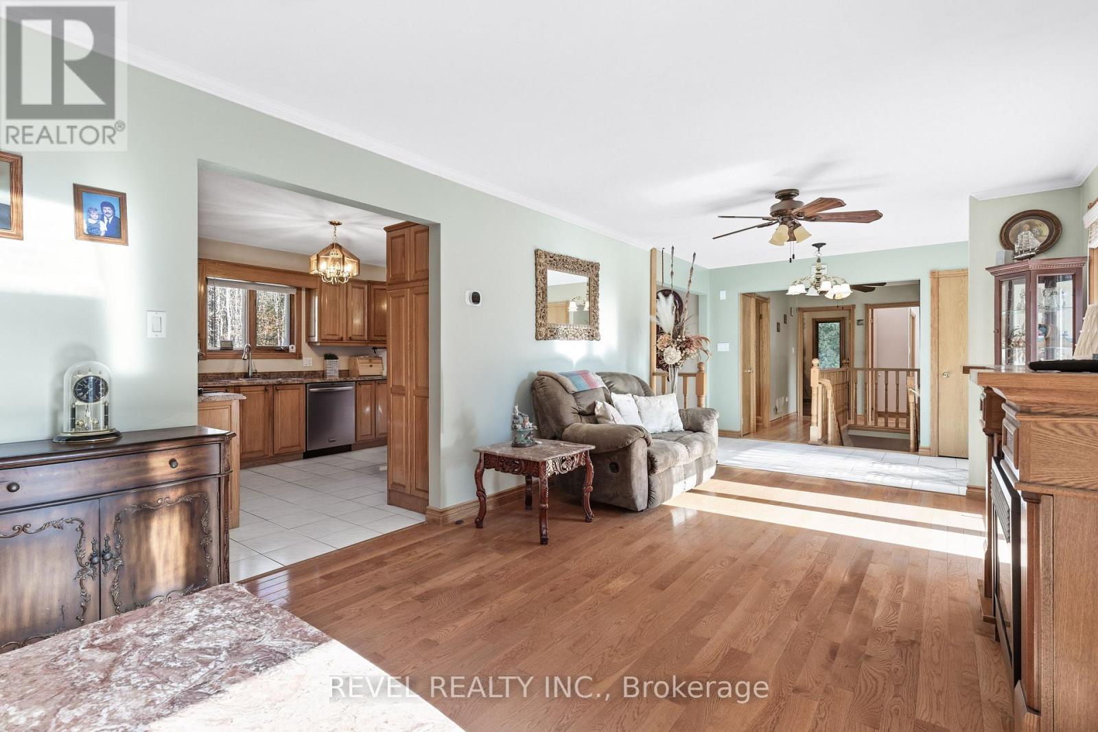 2371 County Rd 48 Road, Kawartha Lakes, Ontario K0M 2B0 - Photo 10 - X12490432