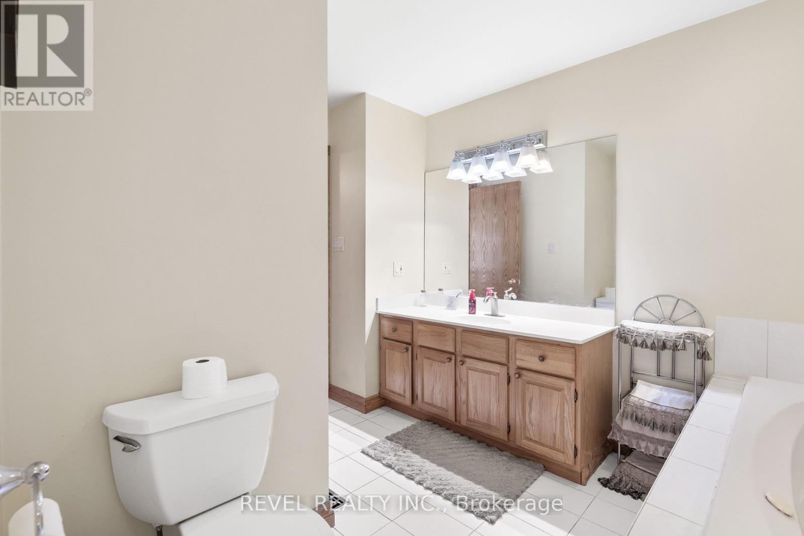 2371 County Rd 48 Road, Kawartha Lakes, Ontario K0M 2B0 - Photo 18 - X12490432