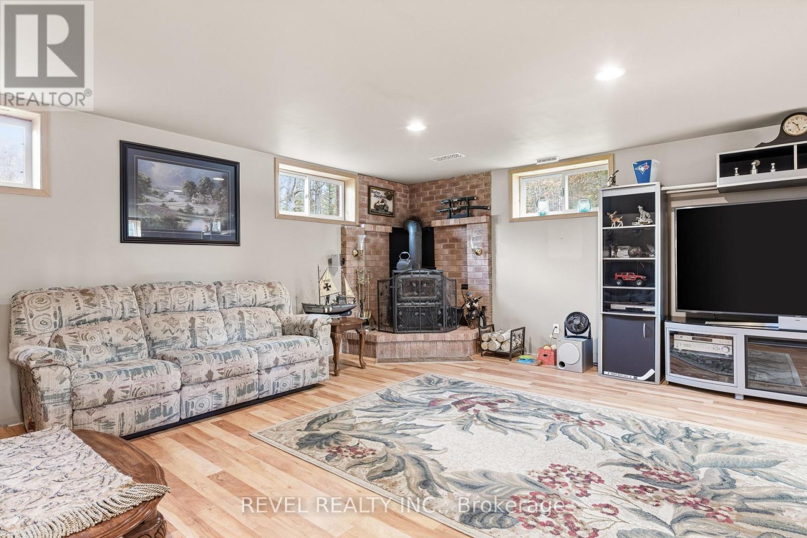 2371 County Rd 48 Road, Kawartha Lakes, Ontario K0M 2B0 - Photo 29 - X12490432