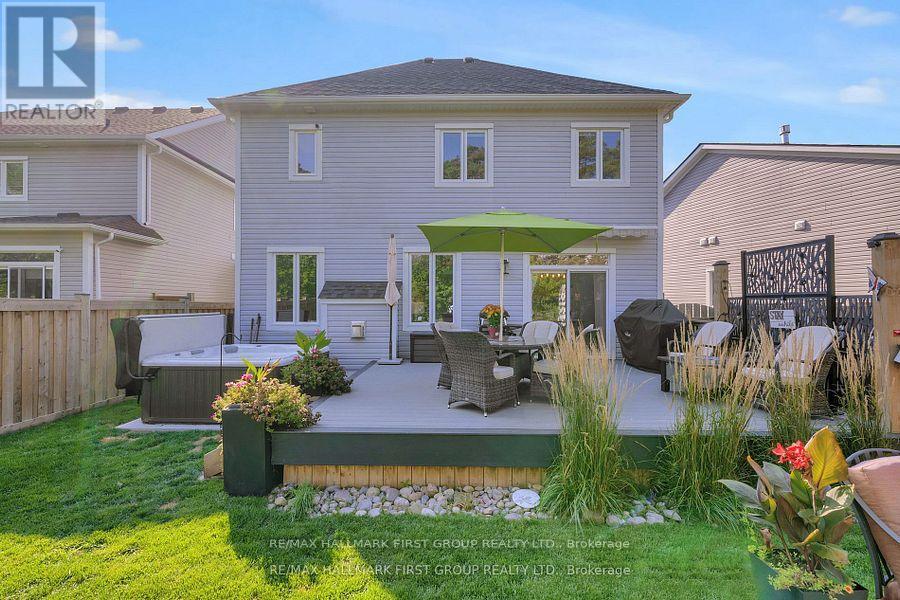 7 Primeau Crescent, Kawartha Lakes (Lindsay), Ontario  K9V 0M6 - Photo 45 - X12490448