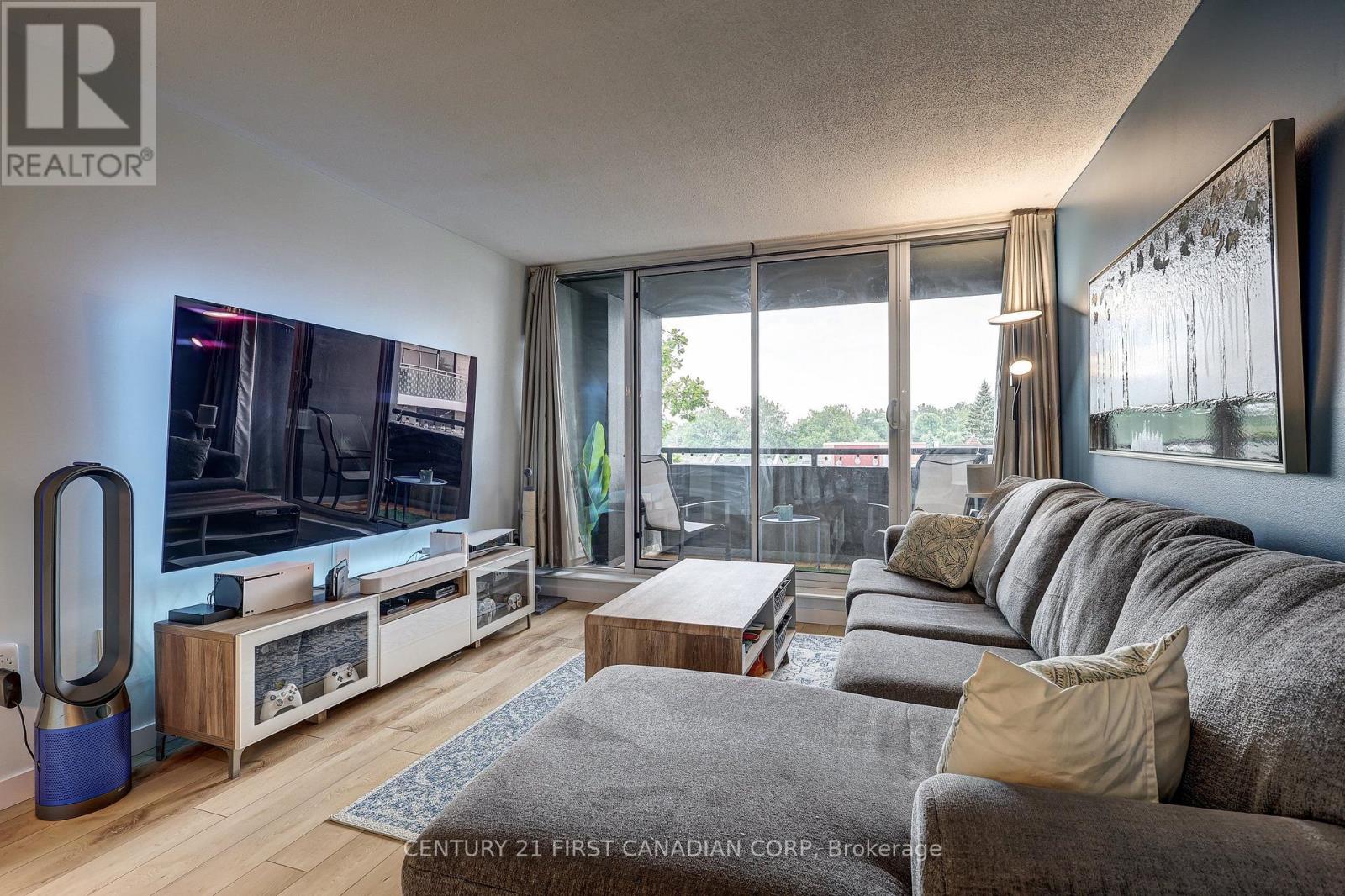 506 - 155 Kent Street, London East (East F), Ontario  N6A 5N7 - Photo 30 - X12490384