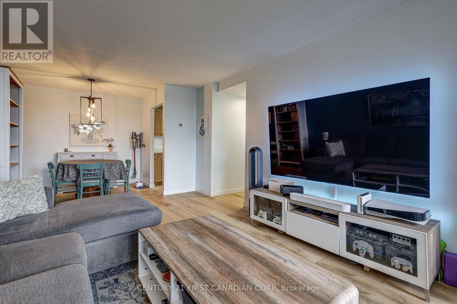 506 - 155 Kent Street, London East (East F), Ontario  N6A 5N7 - Photo 32 - X12490384